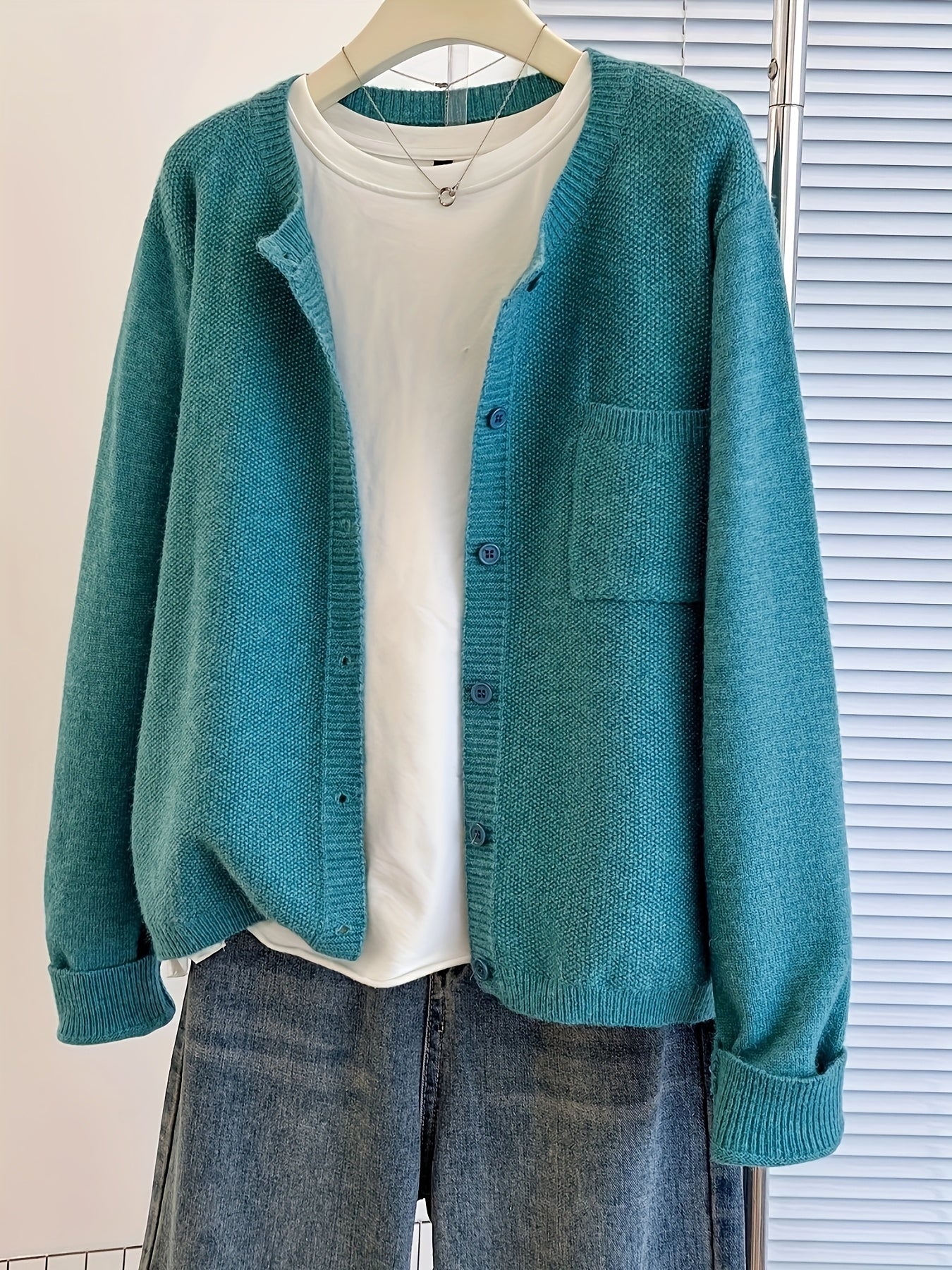 Women's Casual Button-Up Cardigan - Soft Stretchy Long Sleeve with Pockets, Solid Brown for Spring\u002FFall, Lightweight and Comfortable Casual Attire,
