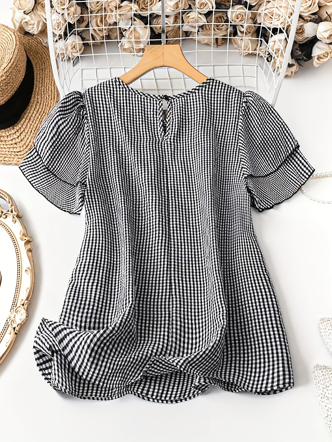 Women's Casual Checkered Button-Up Shirt - Black & White Grid Pattern, Short Sleeve Round Neck Blouse, Machine Washable Spring Summer Top,