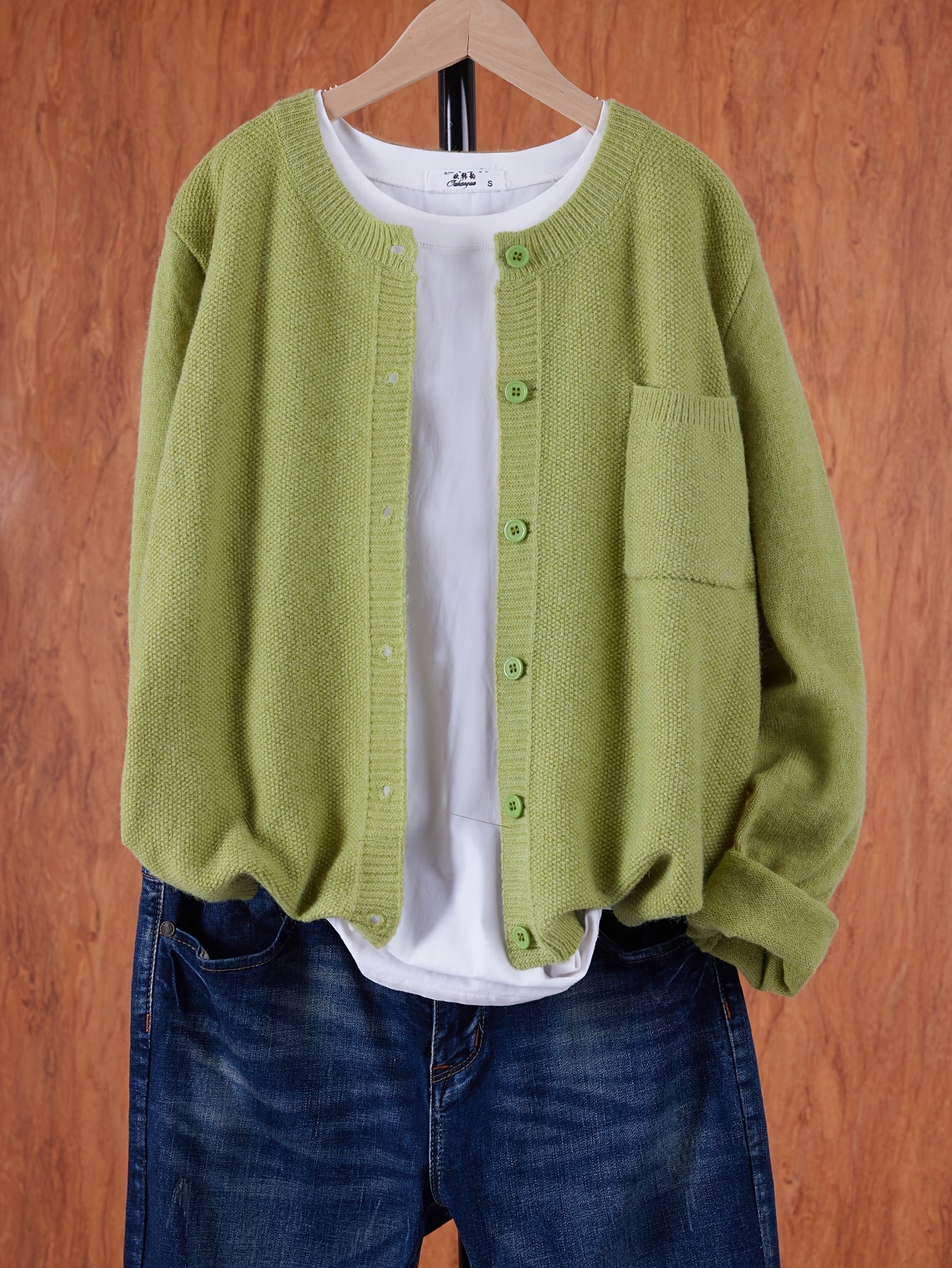 Women's Casual Button-Up Cardigan - Soft Stretchy Long Sleeve with Pockets, Solid Brown for Spring\u002FFall, Lightweight and Comfortable Casual Attire,